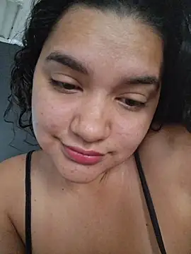 Snapshot of blerstefan1 chatting on October 25, 2025, 1:51 pm blerstefan1 online show from October 25, 2025, 1:51 pm