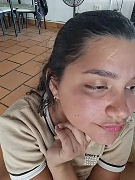 Snapshot of blerstefan1 chatting on November 20, 2025, 6:07 pm blerstefan1 online show from November 20, 2025, 6:07 pm