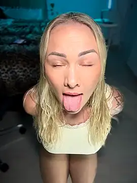 NastyMilf  online show from March 15, 2026, 7:20 pm