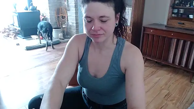 MarcyJones online show from February 13, 2025, 5:33 pm