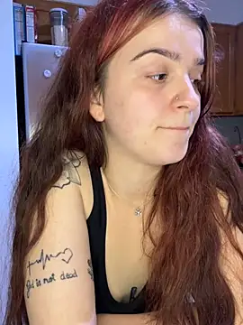 Snapshot of joeystaciee chatting on May 19, 2026, 1:56 am joeystaciee online show from May 19, 2026, 1:56 am