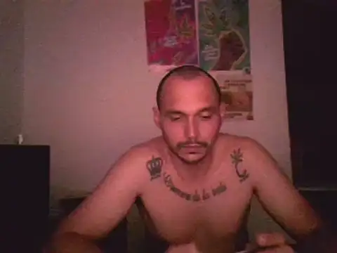 universitario-col online show from December 3, 2024, 1:52 am