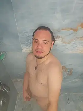 Snapshot of latinoflpr chatting on February 10, 2026, 2:59 am latinoflpr online show from February 10, 2026, 2:59 am