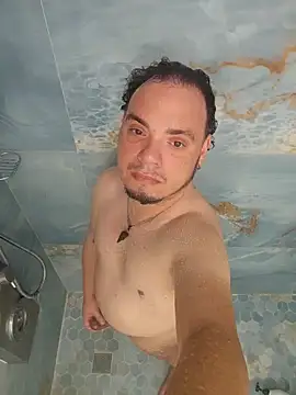 Snapshot of latinoflpr chatting on February 15, 2026, 11:23 pm latinoflpr online show from February 15, 2026, 11:23 pm