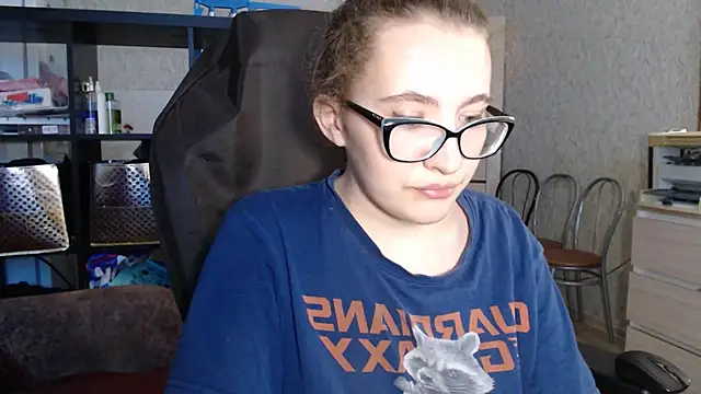 Snapshot of AnKey_Rayah chatting on December 5, 2024, 3:04 am AnKey Rayah online show from December 5, 2024, 3:04 am