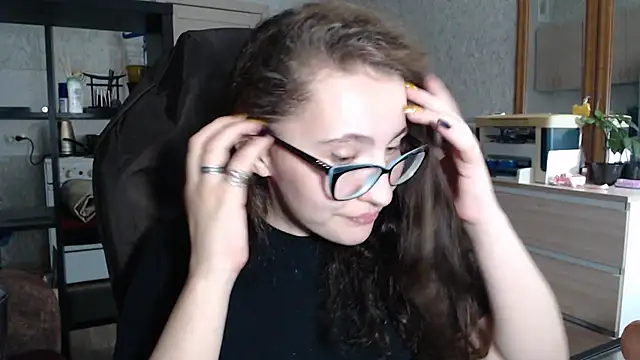 Snapshot of AnKey_Rayah chatting on December 15, 2024, 3:09 pm AnKey Rayah online show from December 15, 2024, 3:09 pm