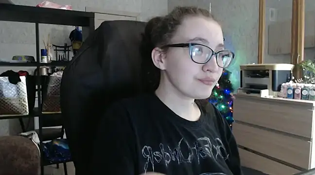 Snapshot of AnKey_Rayah chatting on January 19, 2025, 5:39 pm AnKey Rayah online show from January 19, 2025, 5:39 pm