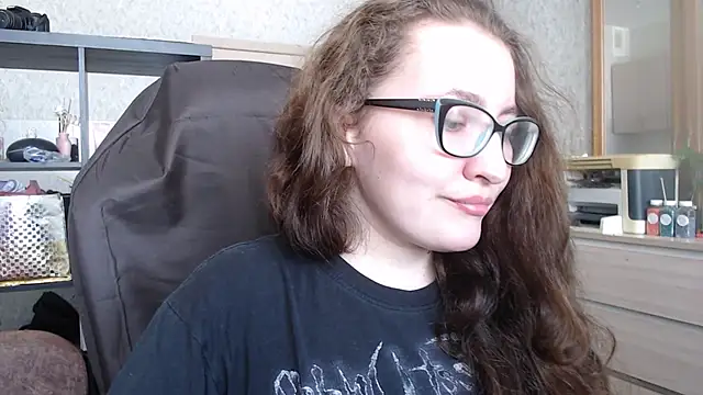 Snapshot of AnKey_Rayah chatting on February 23, 2025, 6:49 am AnKey Rayah online show from February 23, 2025, 6:49 am