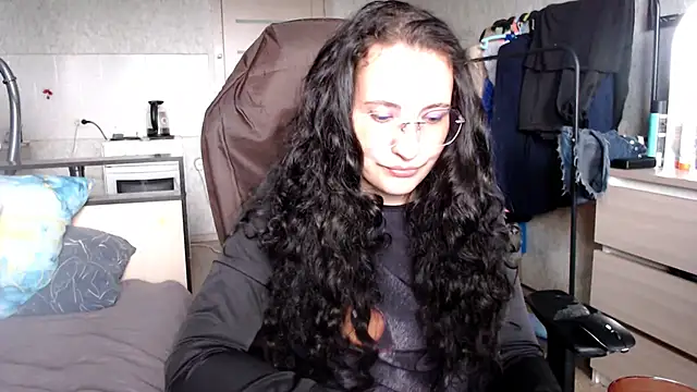 AnKey Rayah online show from July 26, 2026, 4:42 am