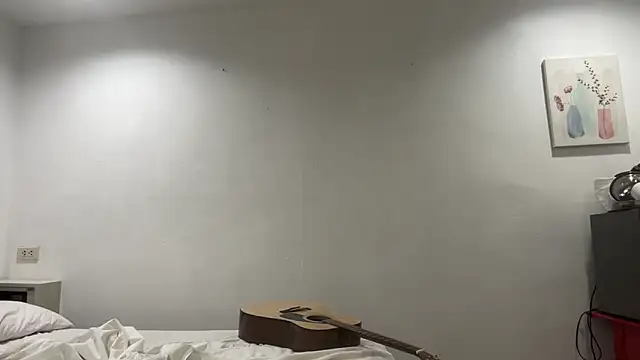 CamCrestXXX online show from December 2, 2024, 9:02 am