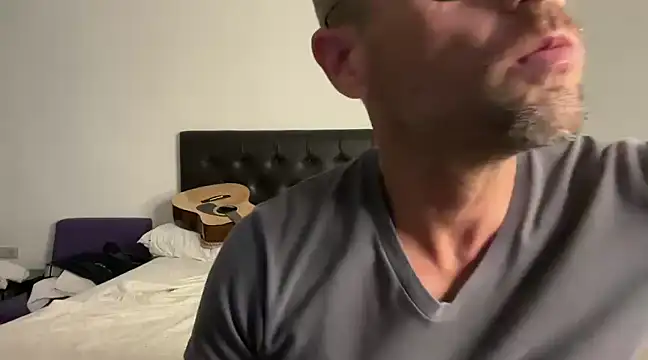 CamCrestXXX online show from January 10, 2025, 8:07 am