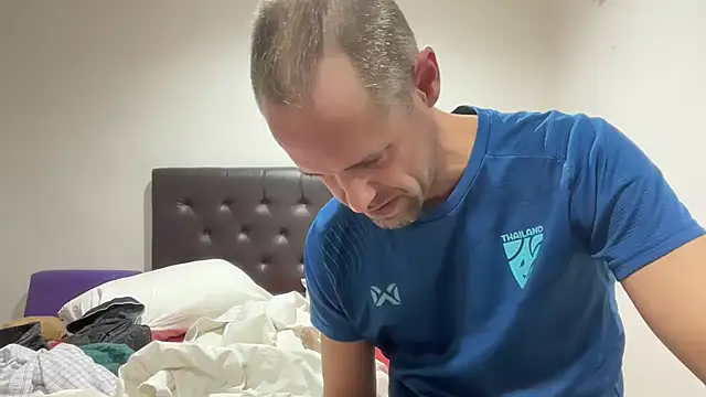 CamCrestXXX online show from February 6, 2025, 12:26 pm