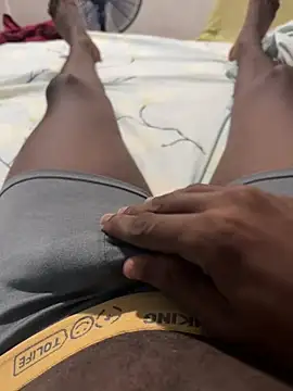 elnegro 696 online show from October 16, 2025, 4:24 am