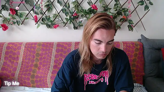 Jack Emily1 online show from December 16, 2025, 4:45 pm