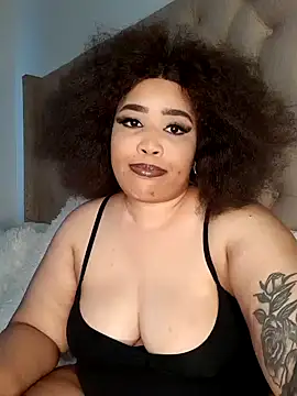 Snapshot of CAMMII_ chatting on December 30, 2024, 11:15 am CAMMII online show from December 30, 2024, 11:15 am