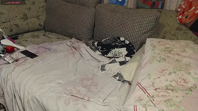 Snapshot of FancyLily chatting on February 1, 2025, 6:40 pm FancyLily online show from February 1, 2025, 6:40 pm