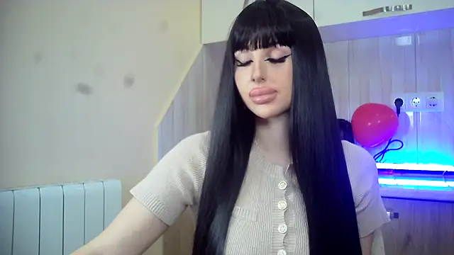 Lady Joli online show from February 15, 2026, 6:32 am