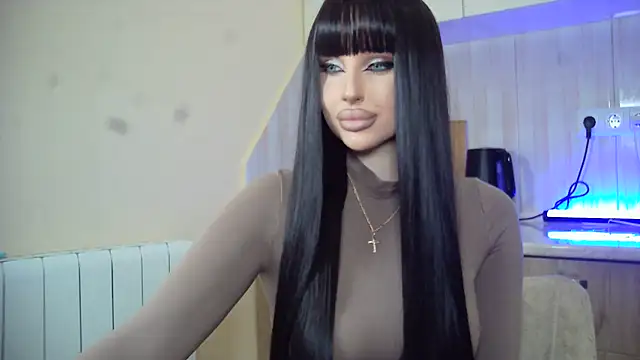 Lady Joli online show from August 4, 2026, 2:30 pm