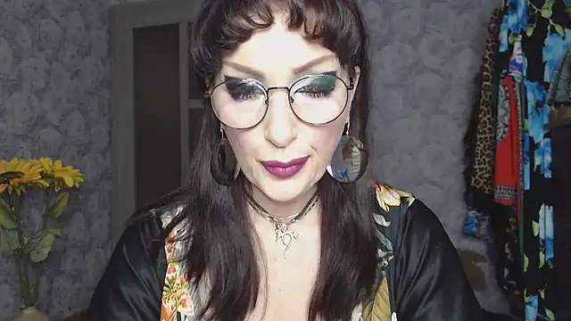 Aziza1 online show from April 6, 2026, 3:02 pm