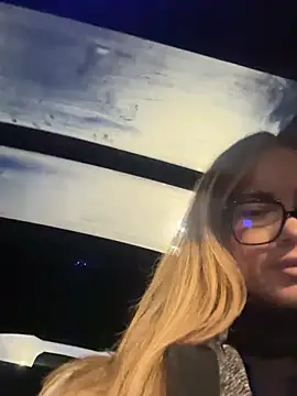 Snapshot of Etwas_neugierig chatting on January 31, 2025, 4:59 pm Etwas neugierig online show from January 31, 2025, 4:59 pm