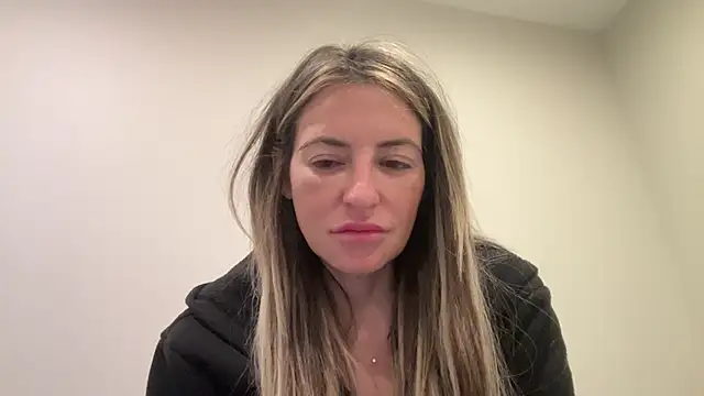 AmandaStarryNight online show from December 5, 2024, 8:11 am