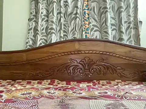 Slave Aryan online show from April 25, 2026, 8:17 am