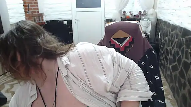 piticaforever online show from November 18, 2025, 2:39 am