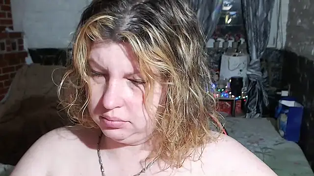 piticaforever online show from February 11, 2026, 3:44 am