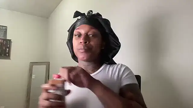 Creamesensation online show from January 17, 2026, 2:27 am