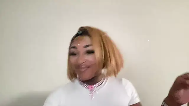 Creamesensation online show from March 12, 2026, 9:54 pm