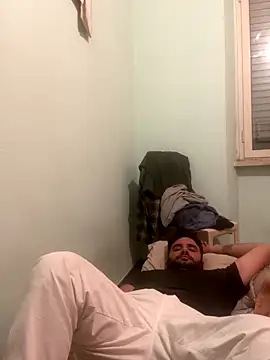 Snapshot of andrea92roma chatting on November 6, 2025, 5:58 pm andrea92roma online show from November 6, 2025, 5:58 pm