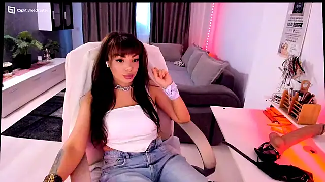 Snapshot of Miss_kay1111 chatting on September 26, 2025, 3:27 pm Miss kay1111 online show from September 26, 2025, 3:27 pm