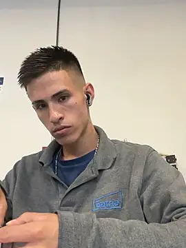 Rolo2036 online show from April 14, 2026, 5:41 pm