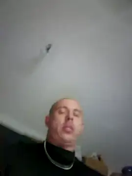 Pavelbure77 online show from April 4, 2026, 3:27 am