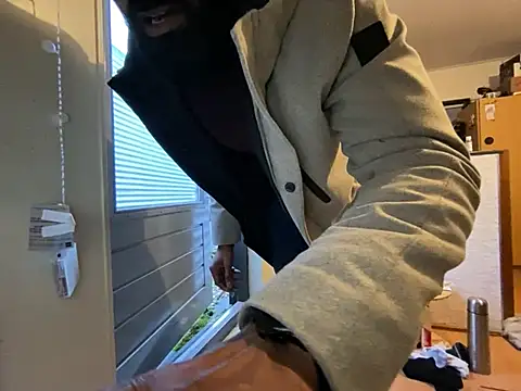 FullnighterBBC NL online show from December 21, 2024, 8:18 am