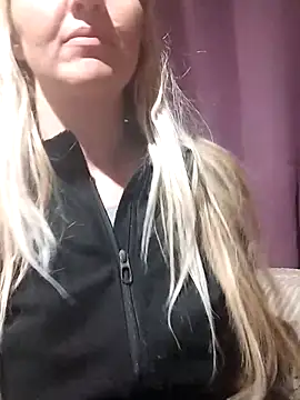 Mllesha74000 online show from January 18, 2026, 6:55 pm