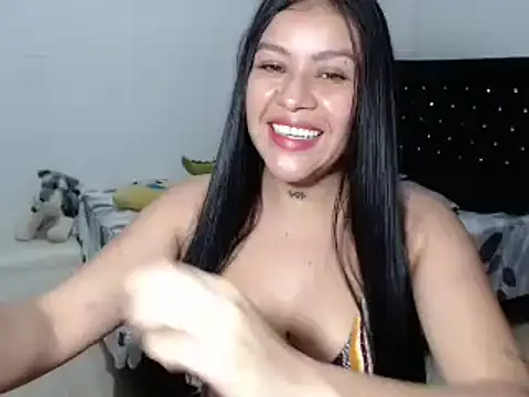 venuz mendoza20 online show from February 7, 2025, 9:04 pm