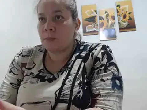 Snapshot of tiffany_horny_1 chatting on December 28, 2024, 5:23 am tiffany horny 1 online show from December 28, 2024, 5:23 am