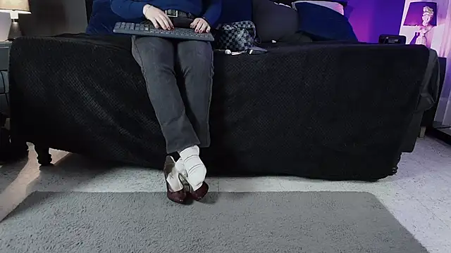  Jade 16 online show from January 19, 2026, 11:47 am