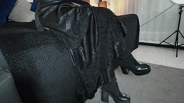  Jade 16 online show from February 25, 2026, 11:31 am