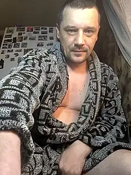 DanielOhCool online show from March 28, 2026, 4:34 am