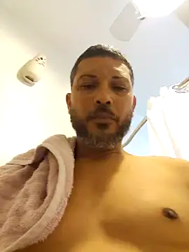 tropikboy online show from November 14, 2025, 8:51 pm