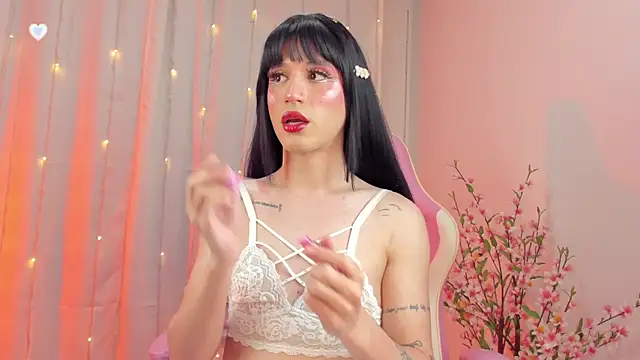 Snapshot of rosseblondee chatting on November 29, 2025, 11:19 pm rosseblondee online show from November 29, 2025, 11:19 pm