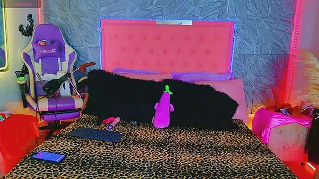 macasweet online show from December 1, 2025, 9:09 pm