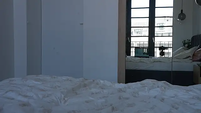 Snapshot of ibiddi chatting on April 2, 2026, 9:40 am ibiddi online show from April 2, 2026, 9:40 am