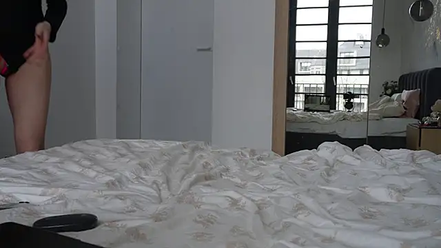 Snapshot of ibiddi chatting on April 6, 2026, 1:01 pm ibiddi online show from April 6, 2026, 1:01 pm