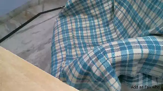 Snapshot of desioldguy chatting on March 22, 2025, 7:36 am desioldguy online show from March 22, 2025, 7:36 am