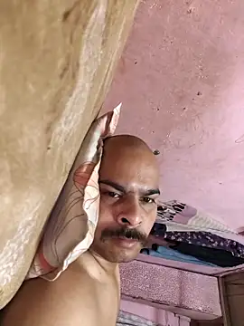 Vickyrajput009 online show from April 11, 2026, 6:45 pm