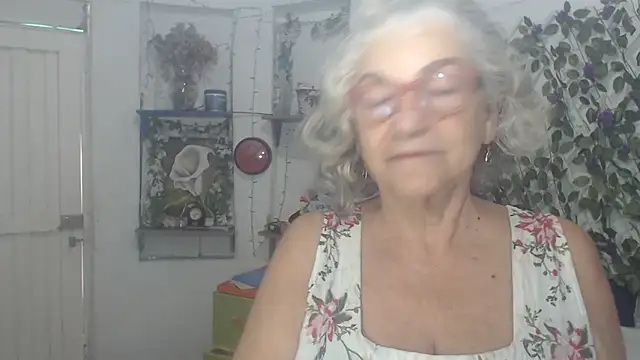 FunnyGrandma online show from February 6, 2026, 8:34 pm