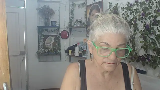 FunnyGrandma online show from July 29, 2026, 6:28 pm